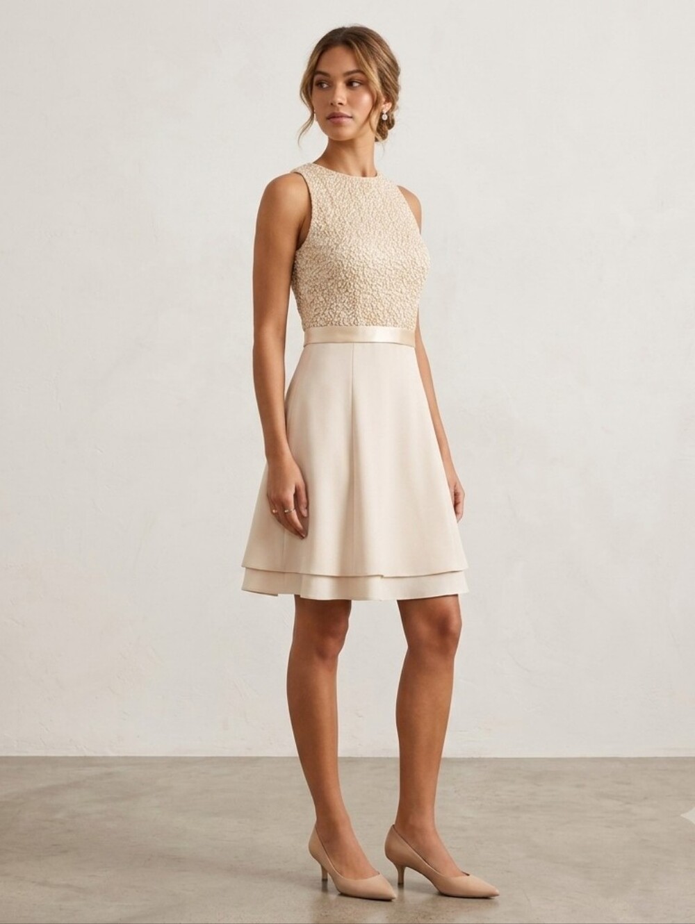 Vintage CACHE Champagne Lace Skater Cocktail Sleeveless Mini Dress 6 Metallic